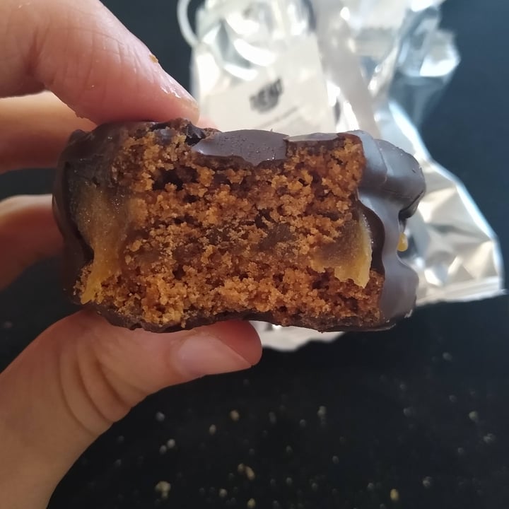 photo of Neko Alfajor De Dulce De Leche De Almendras shared by @shaielredigonda on  15 Sep 2021 - review