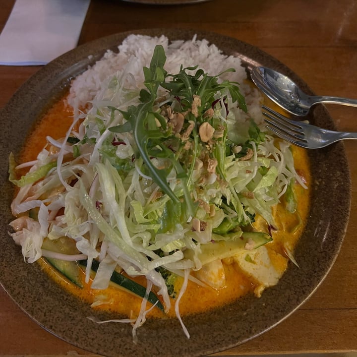 review photo of Cyclo Cyclo Curry Tofu Nudelsalat shared by @virginiavannoni on 27 Mar 2022 - review