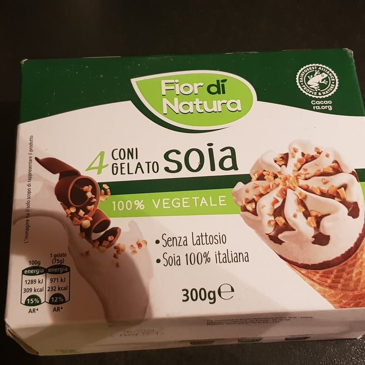 review photo of Fior di Natura 4 coni gelato soia shared by @veroveronica on 23 Jul 2022 - review