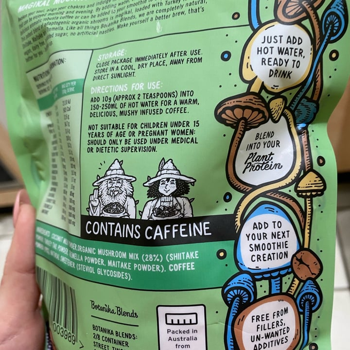 review photo of Botanika Blends Magikal mushroom mix - coffee flavour shared by @arianemeschiatti on 01 Jul 2022 - review