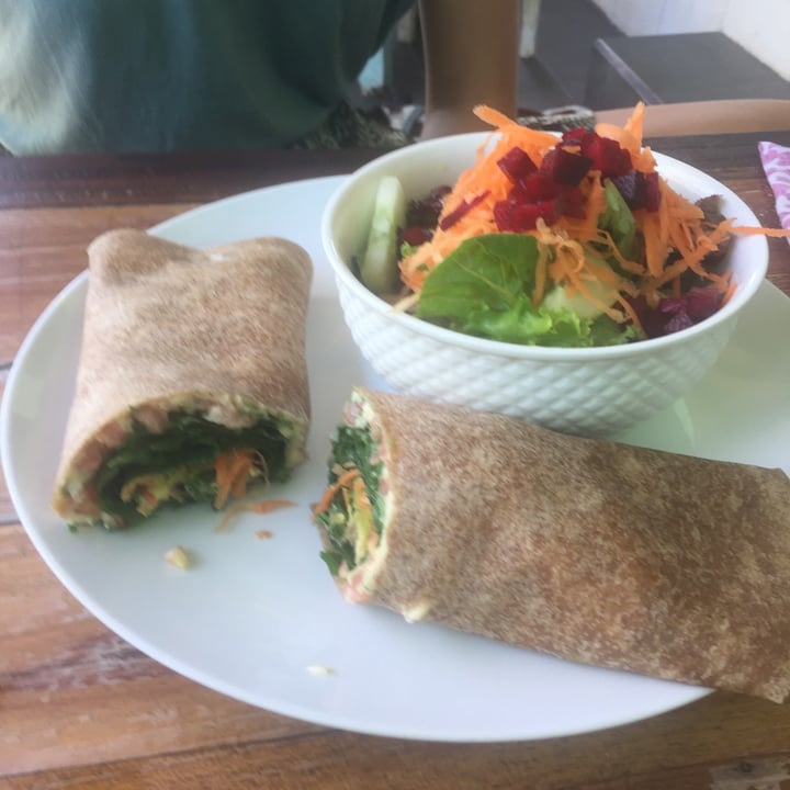 photo of Land's End Cafe Hummus Falafel Wrap shared by @wearewildfeet on  16 Oct 2020 - review