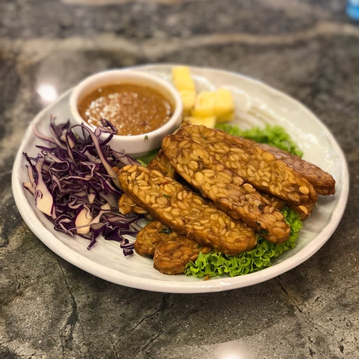 photo of Well Loft Tempeh-Cey shared by @plantingggg on  17 May 2021 - review
