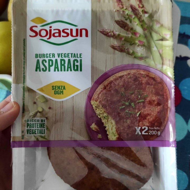 photo of Sojasun Burger vegetal de espárragos shared by @edvige83 on  20 Jan 2023 - review