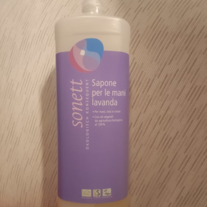 photo of Sonett Sapone per le mani lavanda shared by @giuliasullalbero on  12 Feb 2022 - review