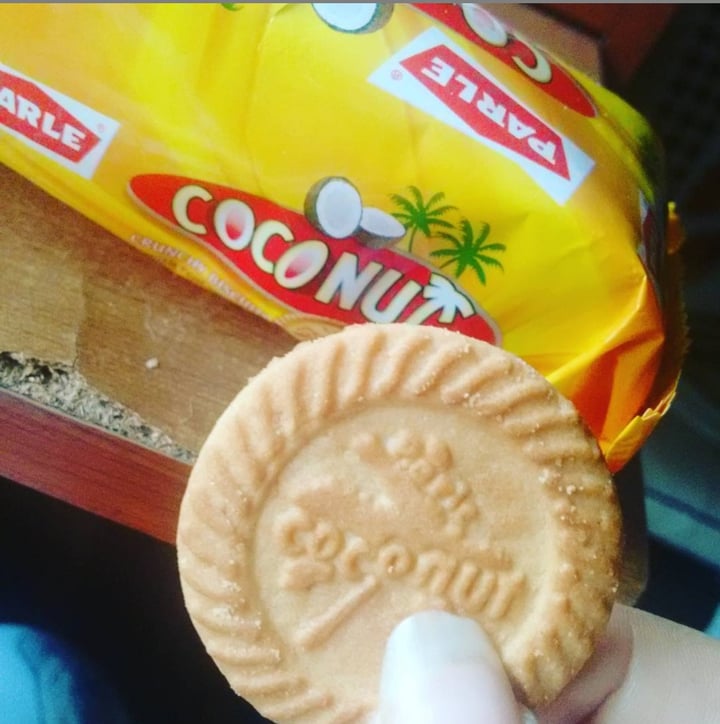 review photo of Parle Parle Coconut Biscuits (cookies) shared by @veganfixins on 02 Jun 2019 - review