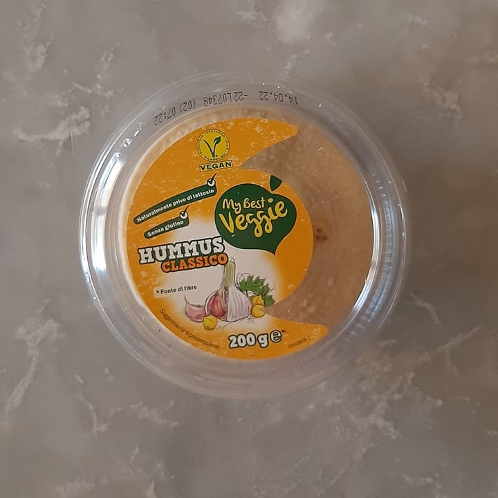 photo of Vemondo Hummus Classico shared by @nuvioletta on  11 Apr 2022 - review