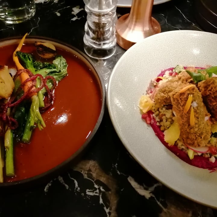 review photo of Proud Mary Falafel & Tabbouleh Salad shared by @jabseatsvegan on 12 Aug 2022 - review