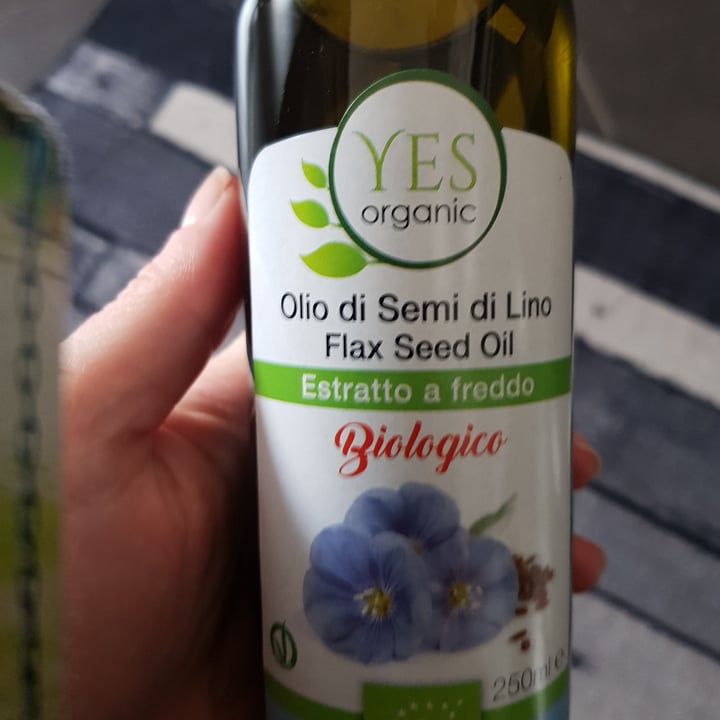 photo of Yes organic Olio di semi di lino shared by @bonnie83 on  09 Apr 2022 - review