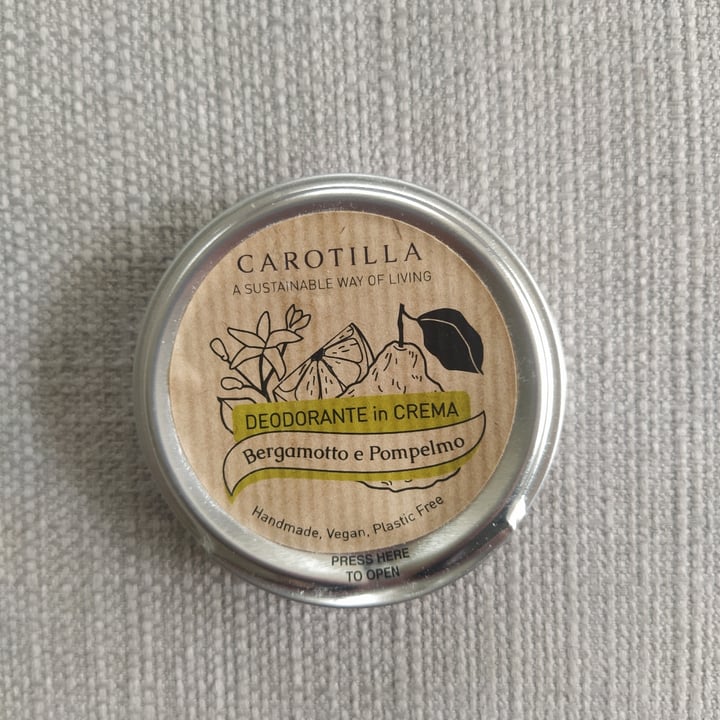 review photo of Carotilla Deodorant cream shared by @francescaserafino on 18 Apr 2022 - review