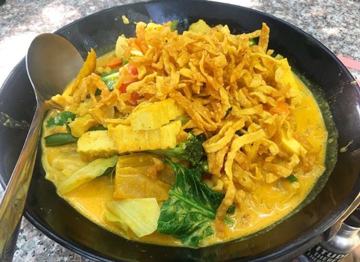 photo of Blue Diamond Khao soi shared by @vvremixes on  02 Apr 2020 - review