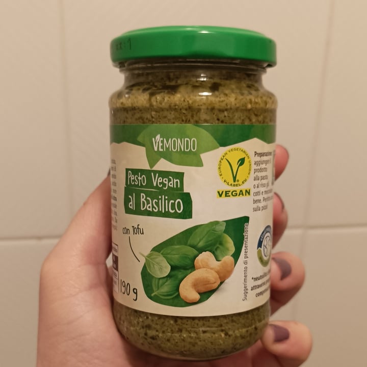 photo of Vemondo  Pesto Vegano shared by @federicserri on  30 Jan 2023 - review