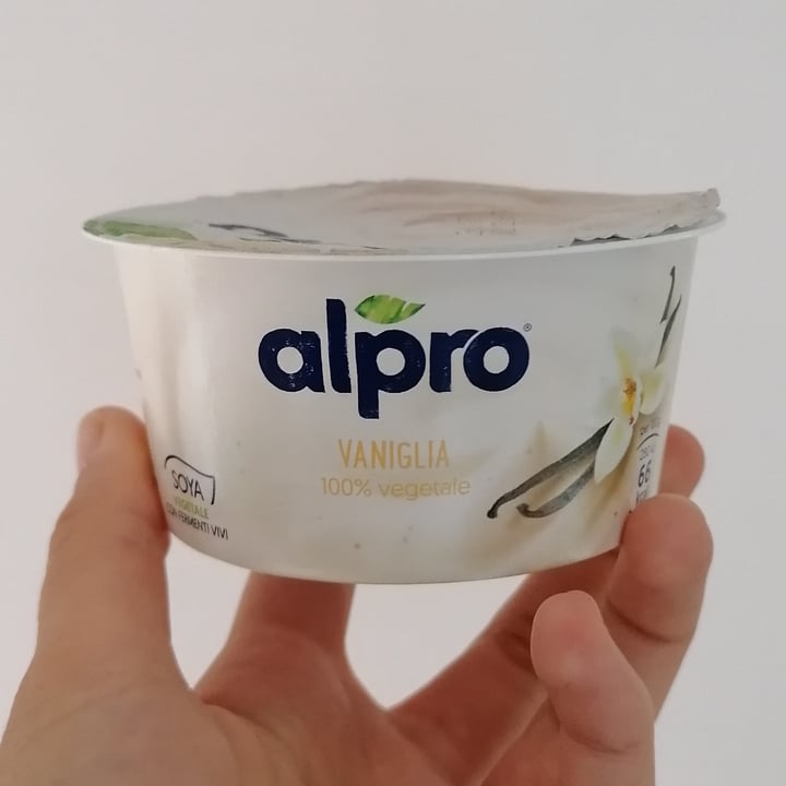 review photo of Alpro Alpro Yogurt Soia Vaniglia shared by @dannosauro on 22 Jul 2022 - review