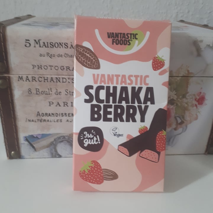 review photo of Vantastic Foods Schaka Berry shared by @animaldefender2019 on 02 May 2021 - review