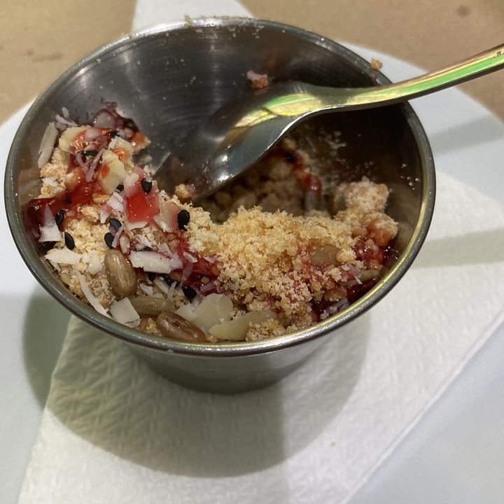photo of Tulsi Vegan Restaurant Apple Crumble shared by @cgbr on  16 May 2022 - review
