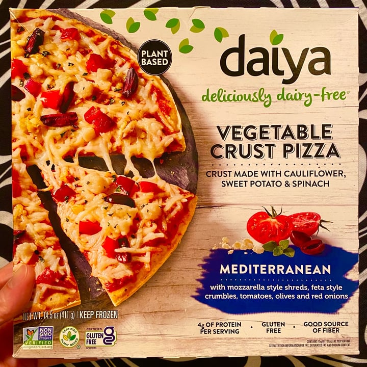 photo of Daiya Vegetable Crust Pizza, Mediterranean shared by @timvegmalone on  28 Apr 2022 - review