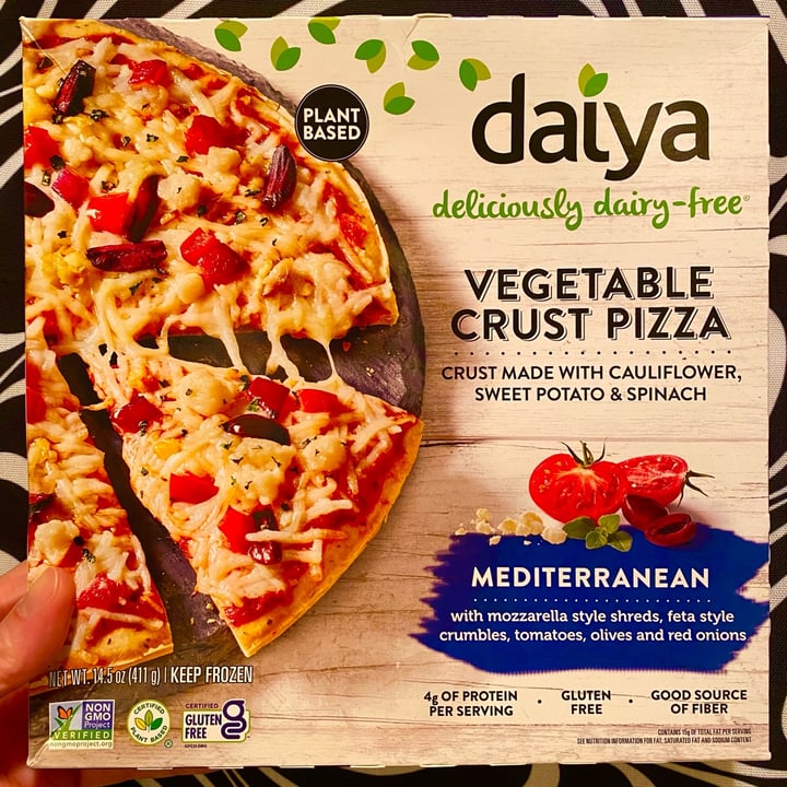 review photo of Daiya Vegetable Crust Pizza, Mediterranean shared by @timvegmalone on 28 Apr 2022 - review