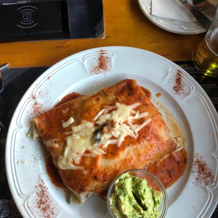 photo of Pancho's Super Burrito (veganised) shared by @mothercitymatt on  28 Sep 2022 - review
