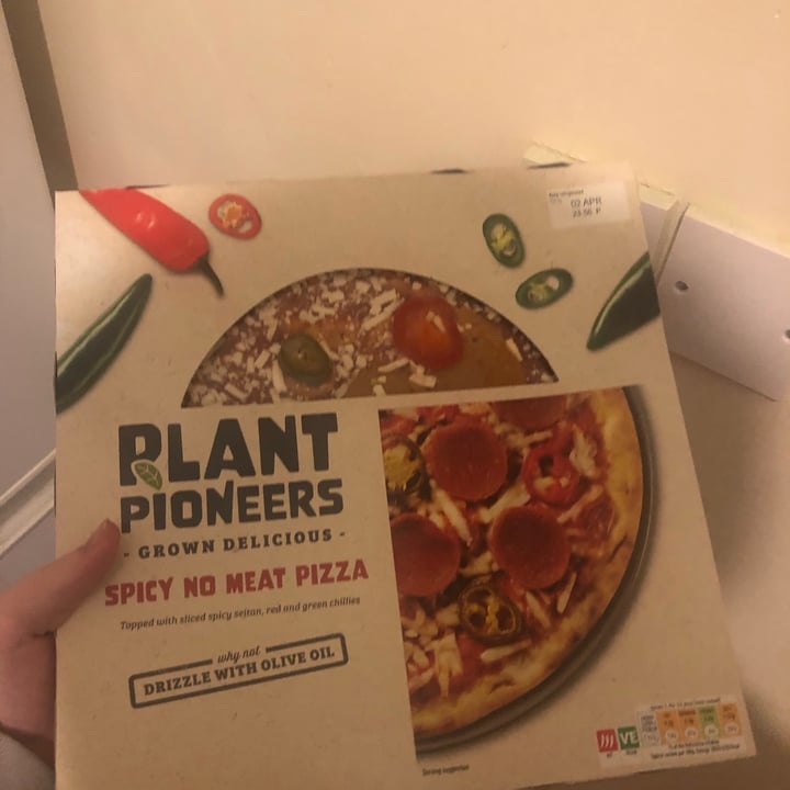 photo of Plant Pioneers Spicy no meat pizza shared by @luked on  09 Apr 2021 - review