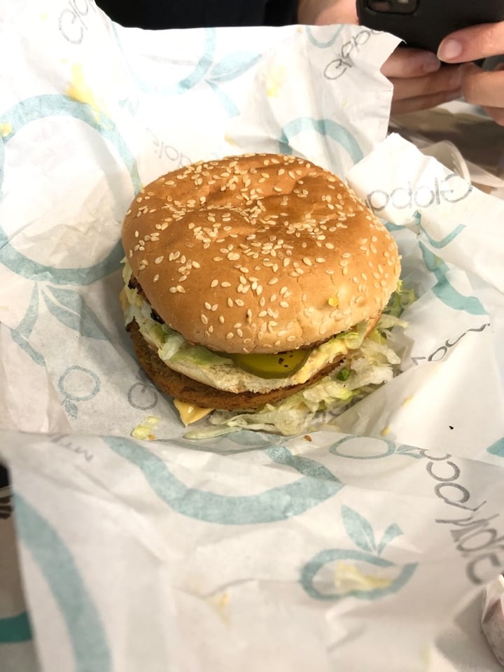 photo of Odd burger Famous Burger shared by @mizrozey on  31 Dec 2019 - review