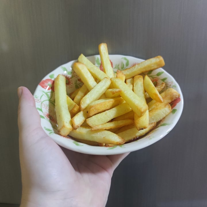 photo of Lotus's Straight Cut Fries shared by @rafaelasomer on  21 Jun 2022 - review