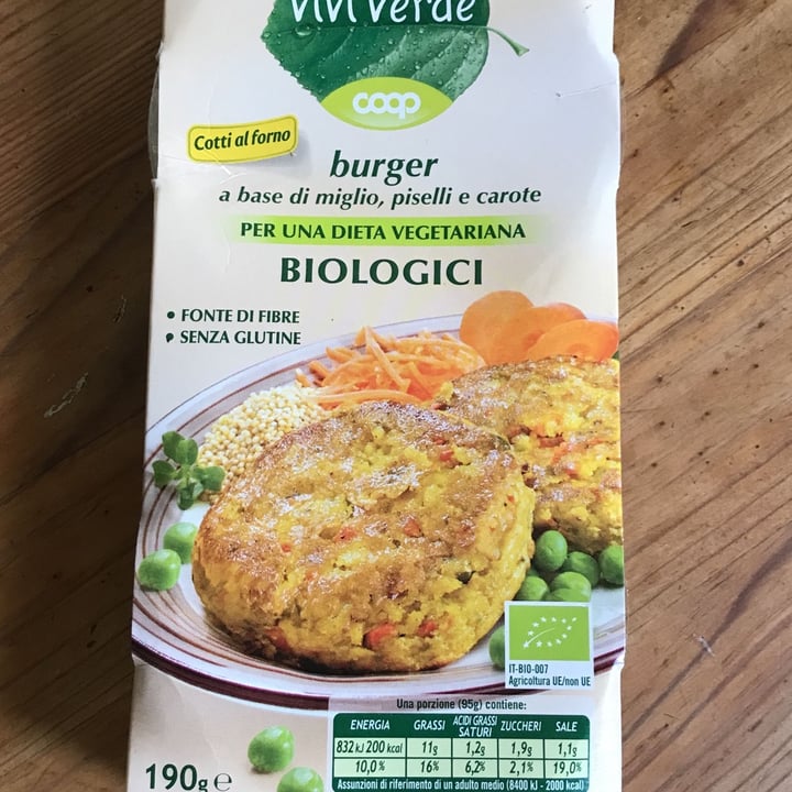 photo of Viviverde coop burger biologici burger a base miglio piselli e carote shared by @alemorgana on  12 Sep 2022 - review