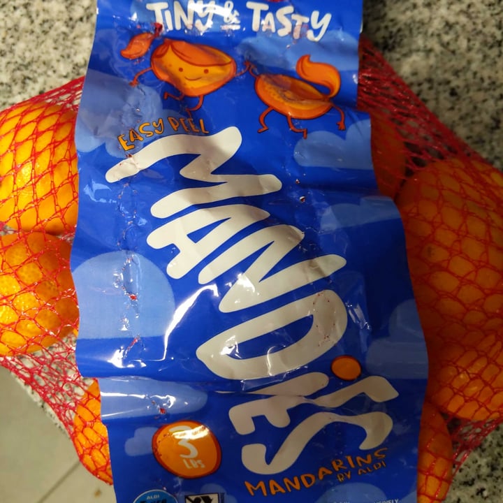 review photo of ALDI Mandies Mandarins shared by @aem94 on 08 Jun 2021 - review