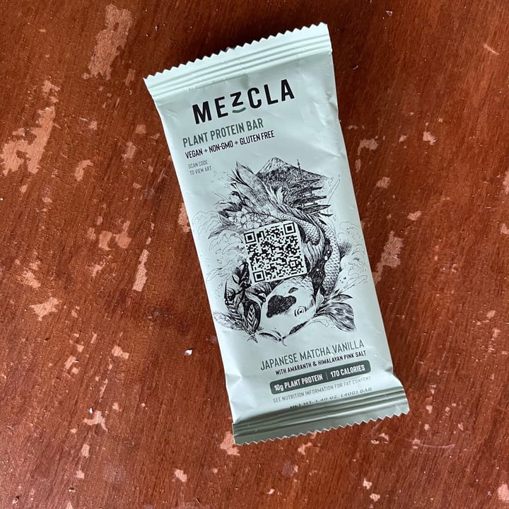 photo of Eat Mezcla Japanese Matcha Vanilla Crunch shared by @kshade27 on  07 Jul 2021 - review