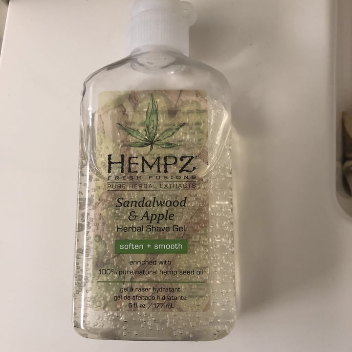 review photo of Hempz Sandalwood & Apple Shave Gel shared by @b4sence2000 on 01 Jun 2020 - review