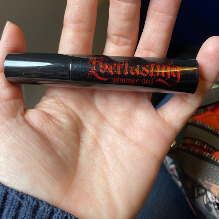 photo of KVD Beauty Everlasting Glimmer Veil - Rocker shared by @adhara on  02 Aug 2020 - review