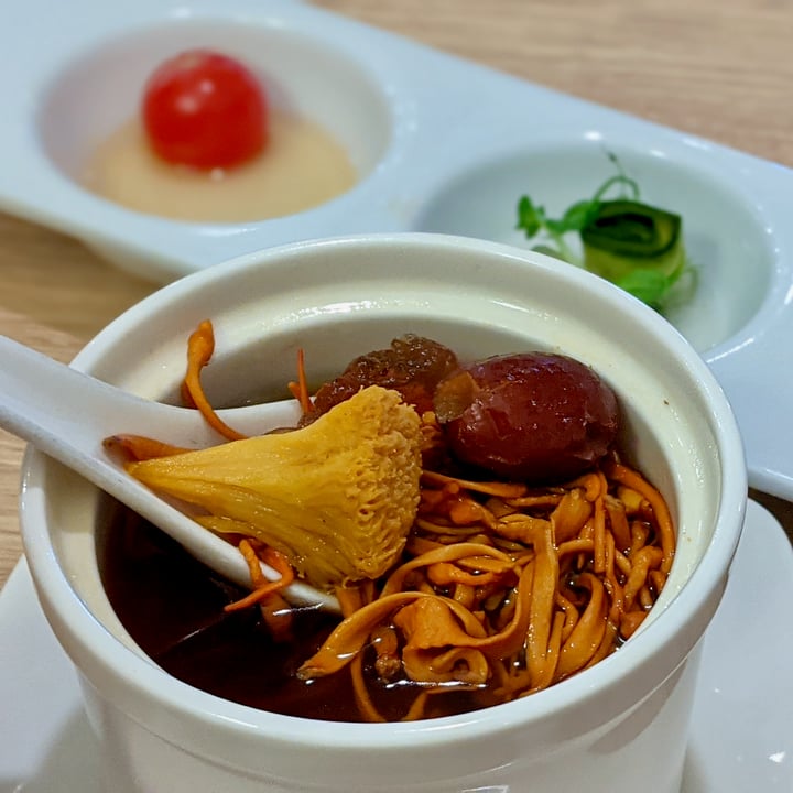 photo of elemen Classic @ Great World Double-Boiled Cordyceps Flower with Peach Gum in Superior Soup shared by @xinru-t on  16 Jan 2021 - review