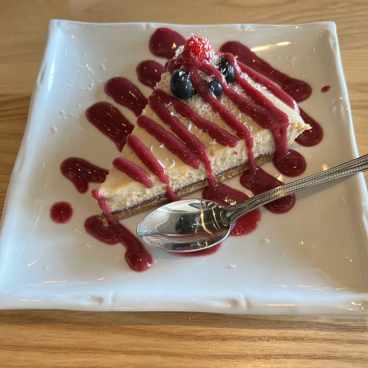 review photo of Rawtopia Living Cuisine and Beyond Raw Berry Cheesecake shared by @puristvegan on 04 Aug 2022 - review