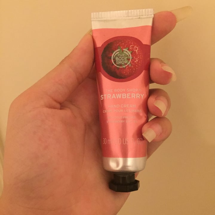 photo of The Body Shop Strawberry Hand Cream shared by @kindr-planet on  10 Dec 2020 - review