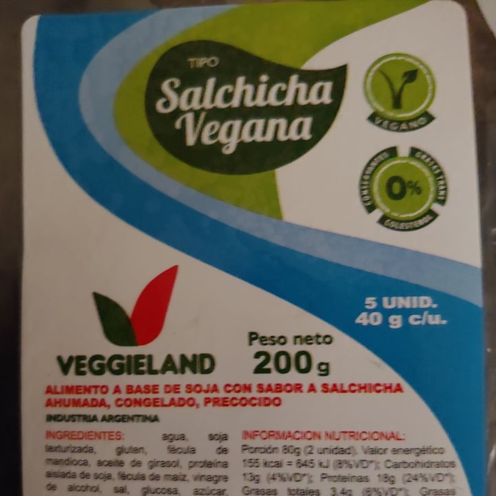 photo of Veggieland Salchichas Veganas shared by @arimahecha on  05 Aug 2020 - review