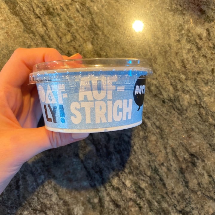 photo of Oatly Aufstrich natur shared by @frunzi on  04 Oct 2020 - review