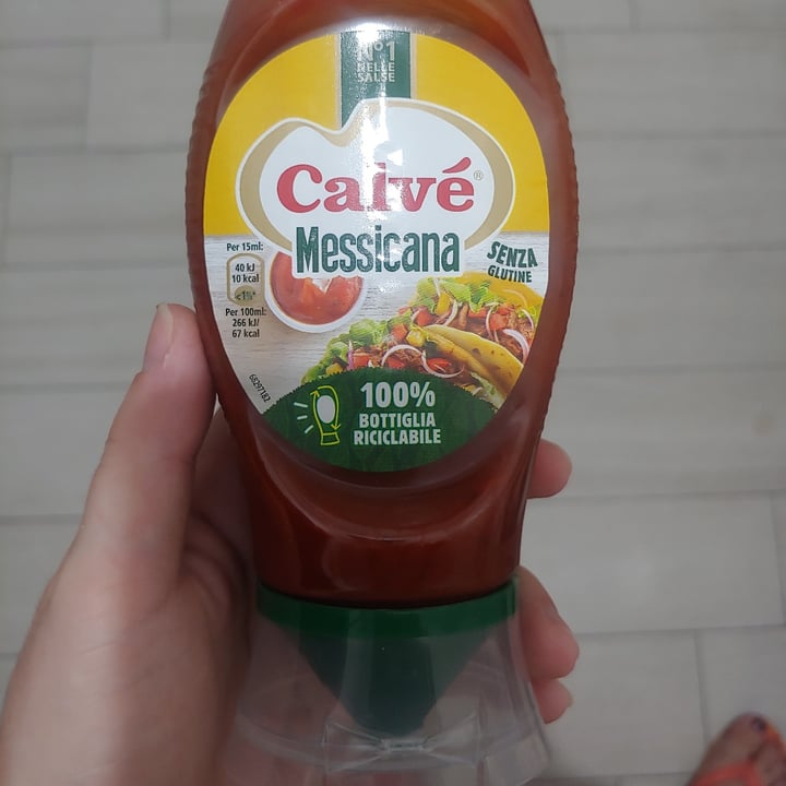 photo of Calvé Salsa messicana shared by @veganiscool on  11 Sep 2021 - review