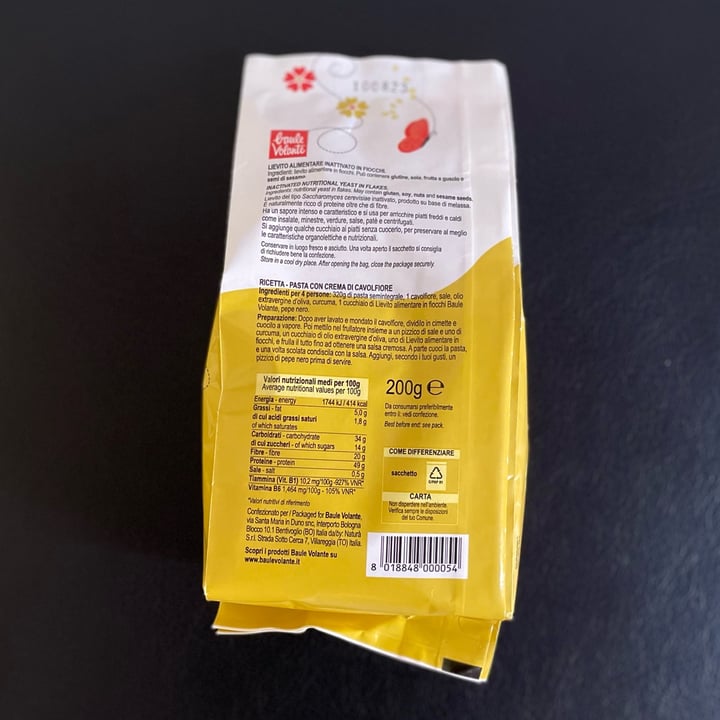 photo of Il baule volante Lievito alimentare shared by @laceliacavegana on  11 Jul 2022 - review