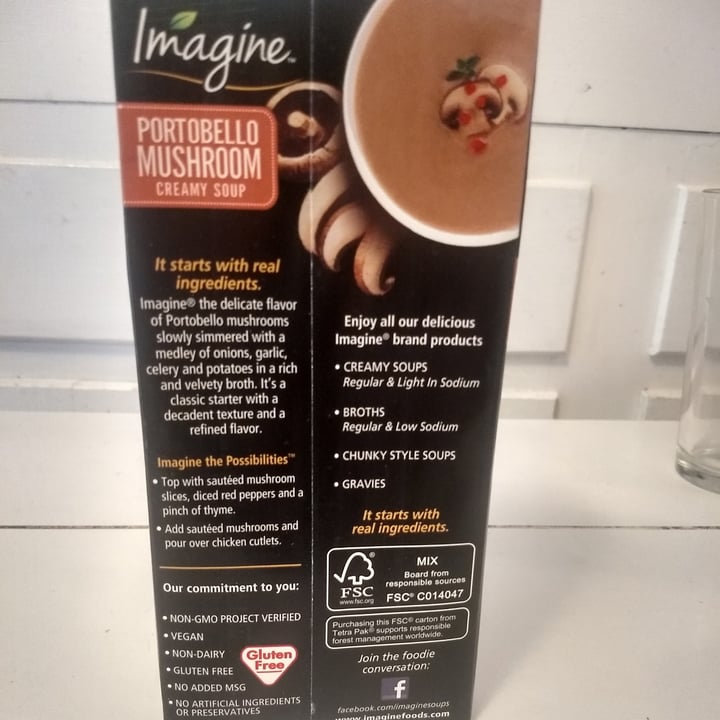 photo of Imagine Foods Creamy Portobello Mushroom Soup shared by @chrsull on  26 Jun 2021 - review