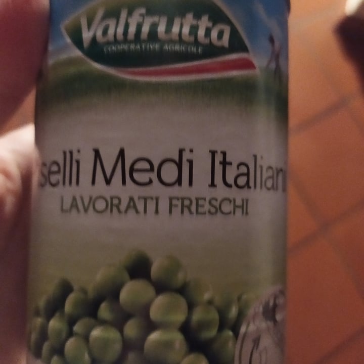photo of Valfrutta Piselli medi Italiani shared by @jessvegan87 on  16 Jul 2021 - review