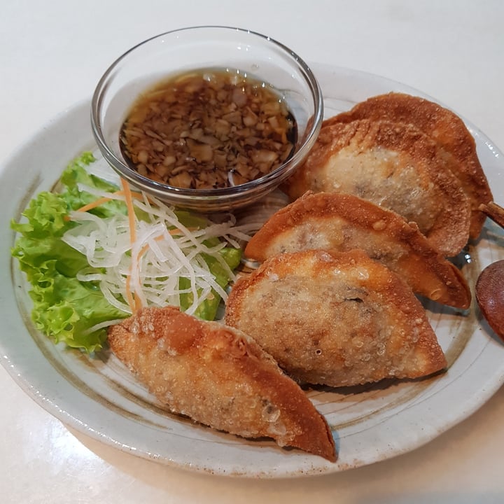 photo of Lucky Cat Deep-Fried House-Made Dumplings shared by @shanna on  27 Feb 2021 - review