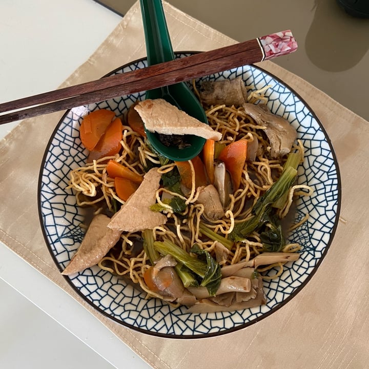 photo of Delish Vegan Restaurant Sang Mee shared by @dafnelately on  02 Jan 2022 - review
