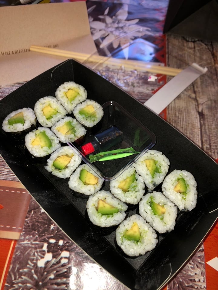 photo of itsu Avocado Maci shared by @claudiasmith999 on  20 Jan 2020 - review