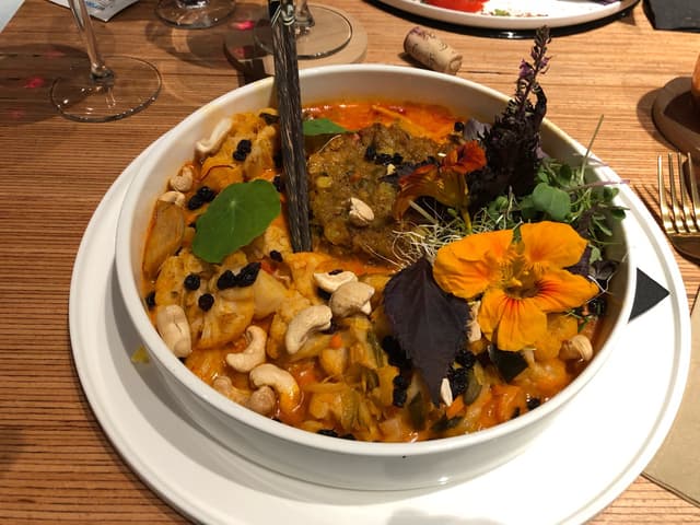 Photo of the dish “Fragrant sweet potato and cauliflower dish”