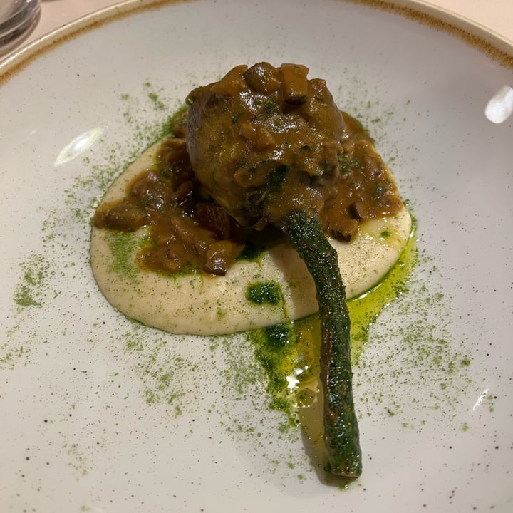 review photo of Polisena L'Altro Agriturismo Carciofo con cannellini e riduzione di funghi shared by @silvietti on 27 Mar 2022 - review