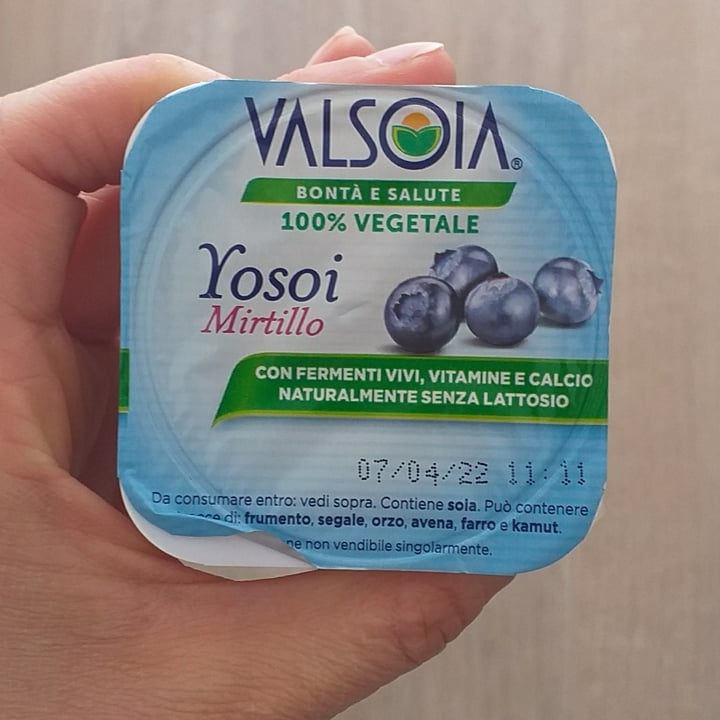 review photo of Valsoia Yogurt ai Mirtilli shared by @simona85r on 26 Mar 2022 - review