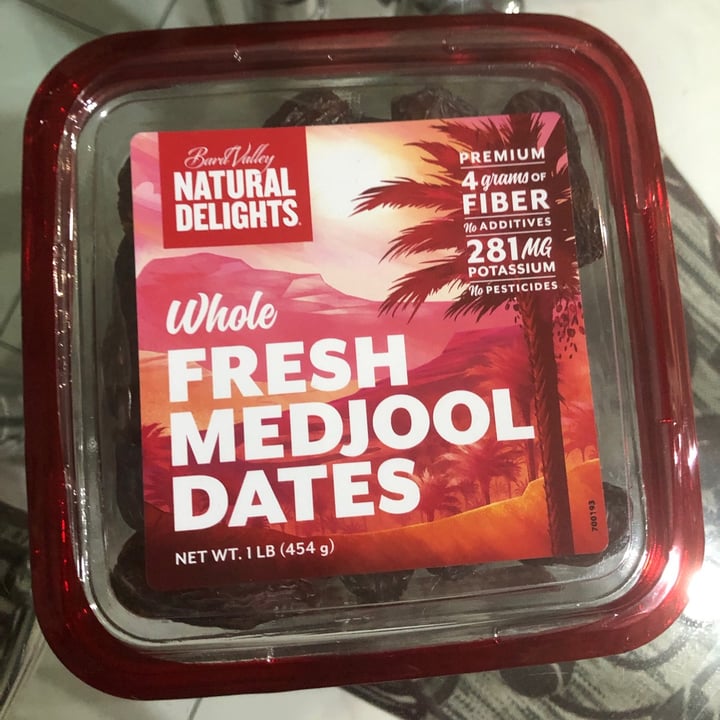 review photo of Bard Valley Natural Delights Fresh Medjool Dates shared by @ndyct on 24 May 2020 - review