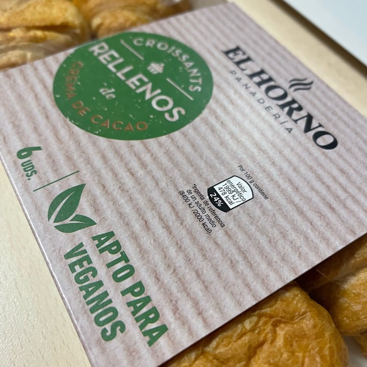 photo of El Horno de Aldi croissants rellenos de crema de cacao shared by @ansalvat on  29 Nov 2022 - review