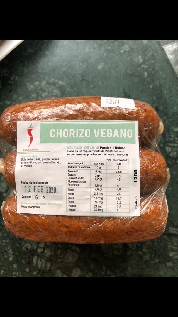 photo of Veganuel Chorizo vegano shared by @wandadeluca on  10 Jun 2020 - review
