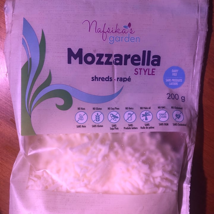 photo of Nafsika's Garden Mozzarella Style Shreds shared by @malakaijinto on  09 Feb 2021 - review