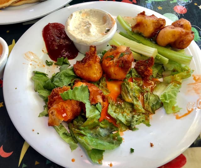 Foto do prato “cauliflower wings”