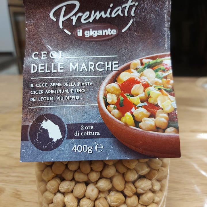 photo of Premiati il gigante ceci delle Marche shared by @fiore2021 on  01 Nov 2022 - review